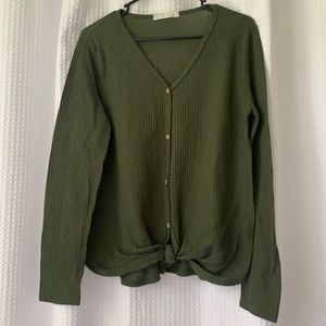 Boutique long sleeve